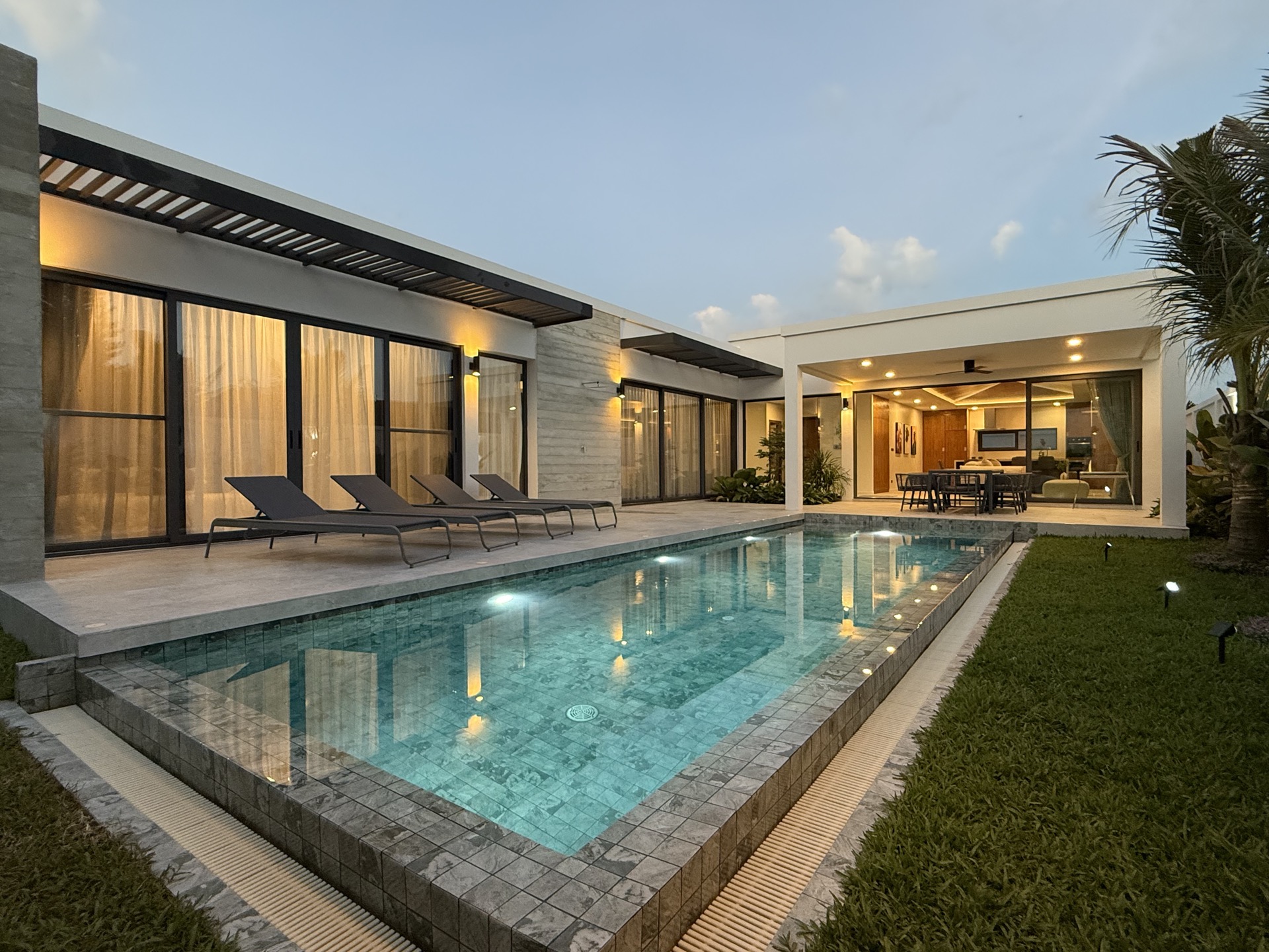A Quinta Lane pool villa for sale in Rawai, Phuket